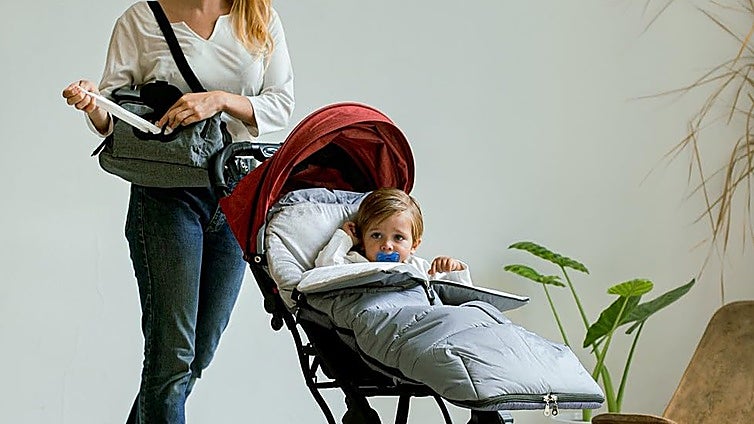 Protege a tu bebé del frío en invierno con  estos sacos para sillas de paseo