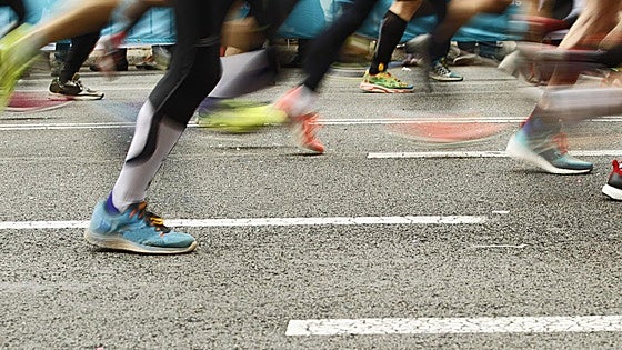 Comenzamos a andar erguidos hace 7 millones de años. ¿Qué ventajas nos dio?