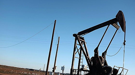 Las Bolsas y el petróleo aguantan el tipo tras el ataque de EE UU a Venezuela