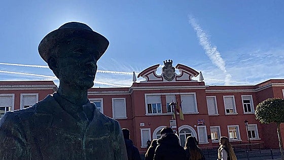 Jóvenes de un instituto de La Rioja difunden imágenes de compañeras desnudadas con IA