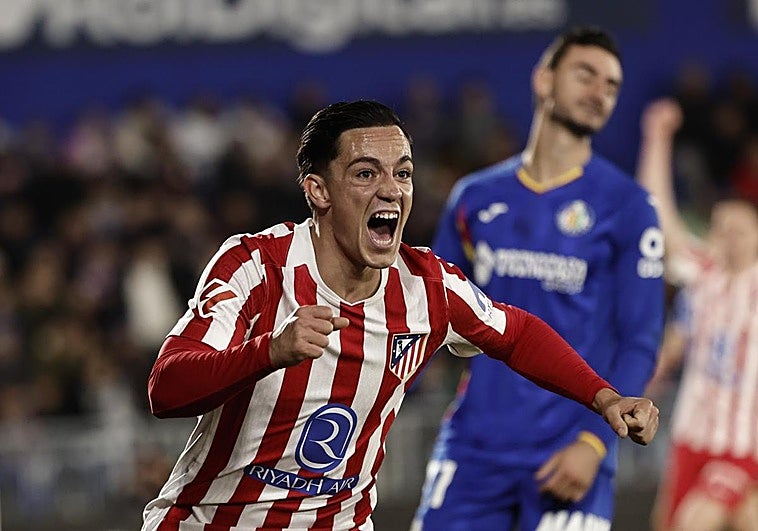 Raspadori vuelve a Italia tras su paso fugaz por el Atlético