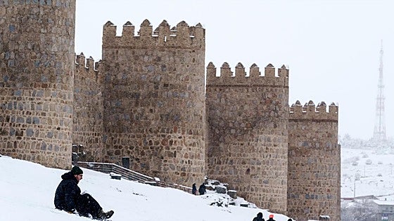 Vuelve la nieve y cubre varias ciudades de blanco