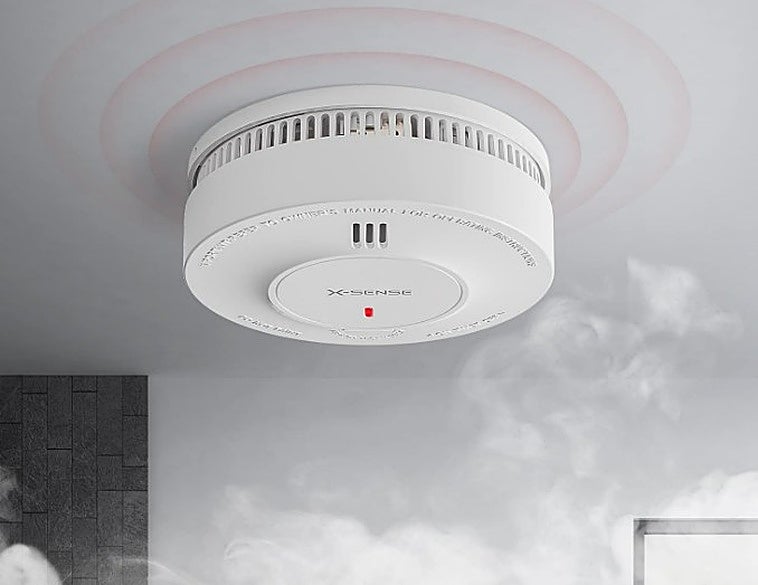 Anticípate al fuego y gana tranquilidad en tu hogar con el detector de humo X-Sense SD19