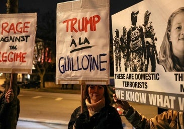 Suspendidos los dos agentes que mataron a Pretti para «rebajar la tensión» en Mineápolis