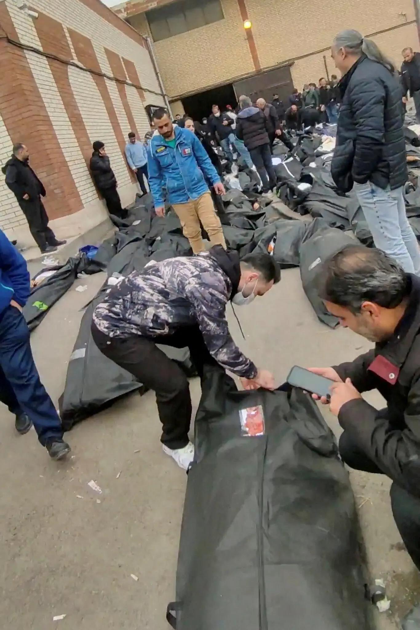 El infierno de los hospitales en Irán: «munición de guerra», perdigonazos en los ojos y médicos detenidos por curar