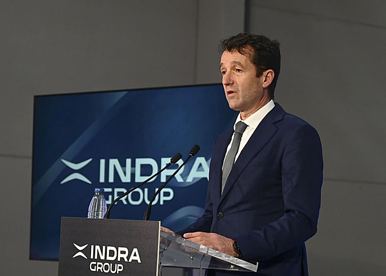 Indra reordena su accionariado en medio del pulso entre Escribano y el Gobierno