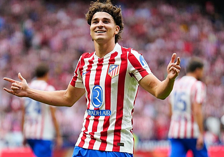 Julián Álvarez, atrapado en su propia telaraña