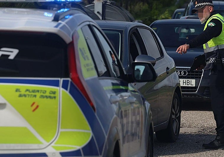 Interceptan a un niño de 13 años en Vigo mientras conduce el coche de su madre marcha atrás