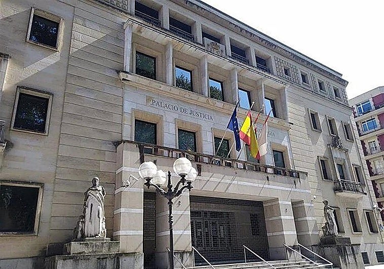 Once años de prisión por colarse en la vivienda de su exnovia mientras dormía para violarla en Vizcaya