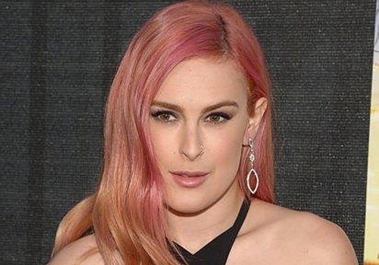 Rumer Willis, cuatro trabajos para no vivir de sus padres, Bruce Willis y Demi Moore
