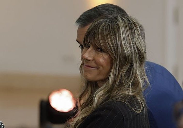 La Audiencia de Madrid anula la decisión de Peinado de sentar a Begoña Gómez ante un jurado