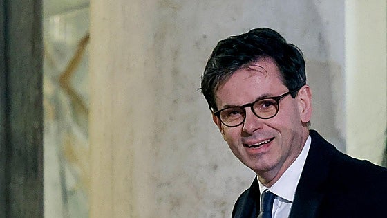 Francia elige al director del Palacio de Versalles para dar un nuevo impulso al Louvre