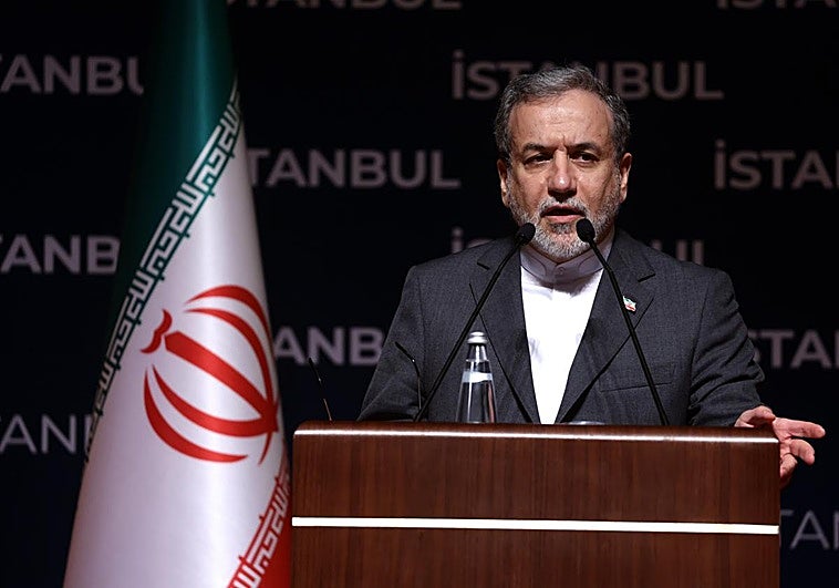 Irán y EE UU dan un impulso a la negociación nuclear tras la ronda «más seria hasta el momento»