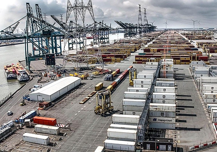 El puerto de Amberes se blindará con un sistema antiaéreo propio en 2027
