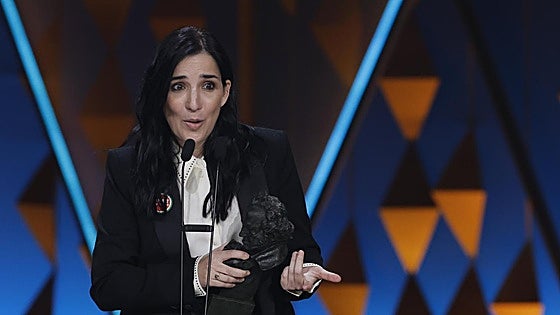 'Los domingos' se alza con los Goya a mejor película, dirección y guion