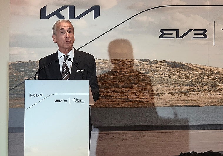 Emilio Herrera (Kia): «El EV3 es la respuesta real a la electrificación que España necesitaba»