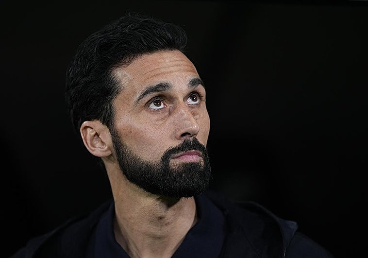 Arbeloa apela al «esfuerzo» del vestuario para agarrarse a un clavo ardiendo