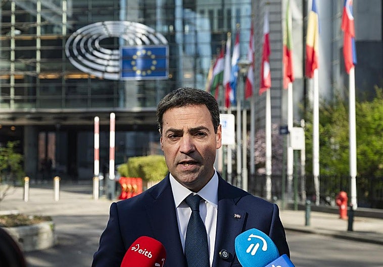 Bélgica tiende la mano a Euskadi en la defensa de la oficialidad del euskera en la UE