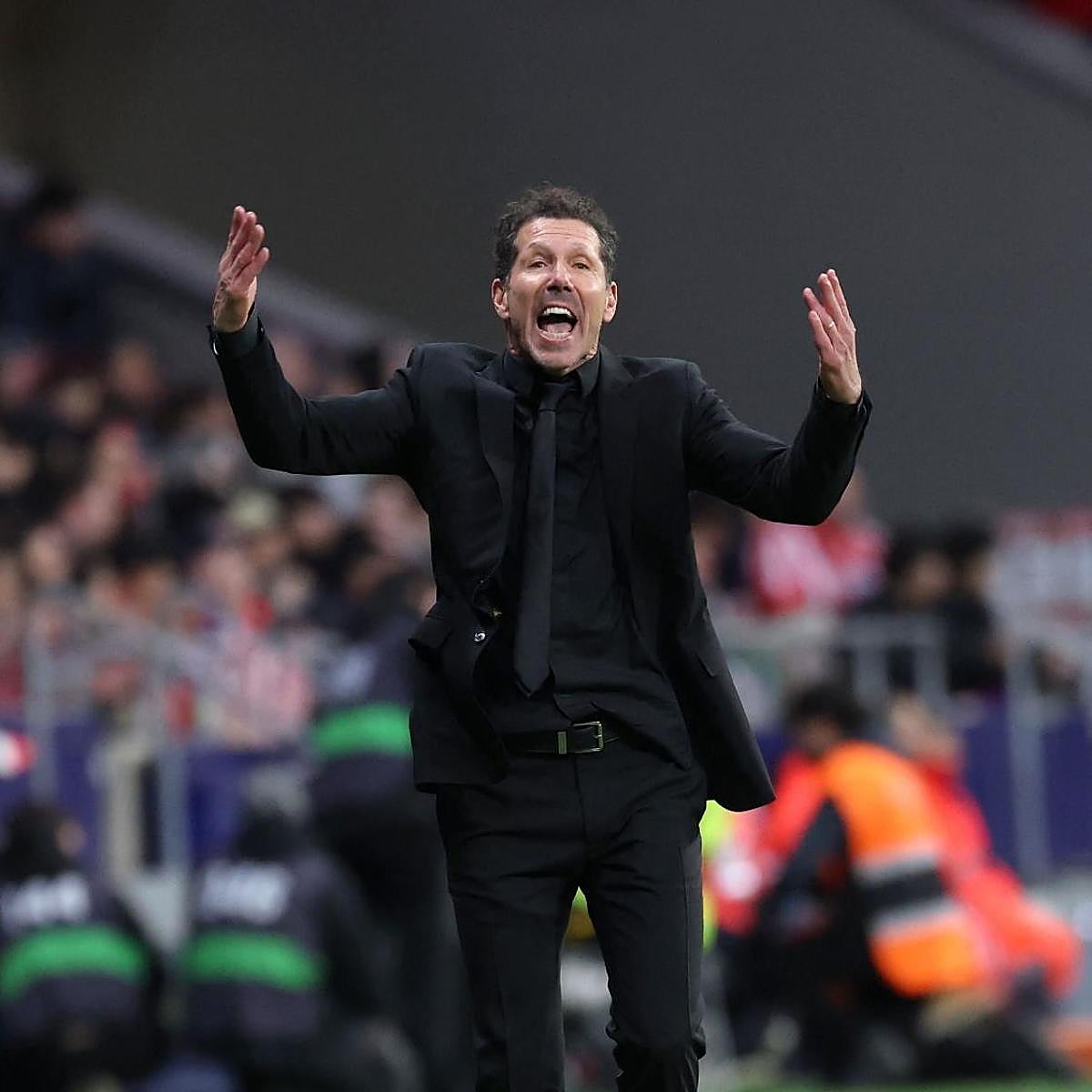 Simeone pide apoyo a la ganda en el Metropolitano.