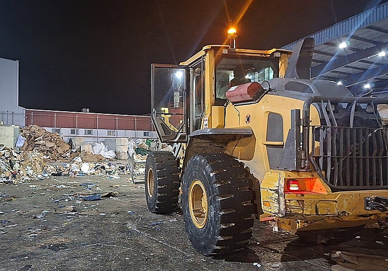 Hallan el cadáver de un hombre con las piernas amputadas en una planta de reciclaje de Valencia