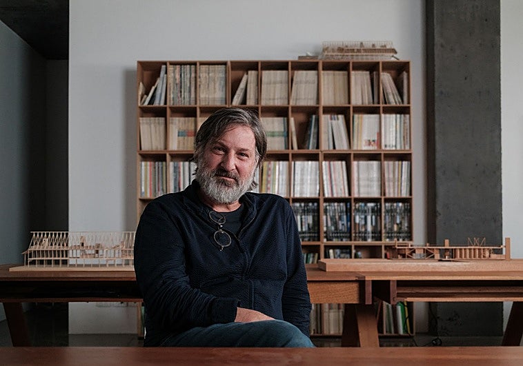 El Nobel de Arquitectura premia la «originalidad radical» del chileno Smiljan Radić Clarke