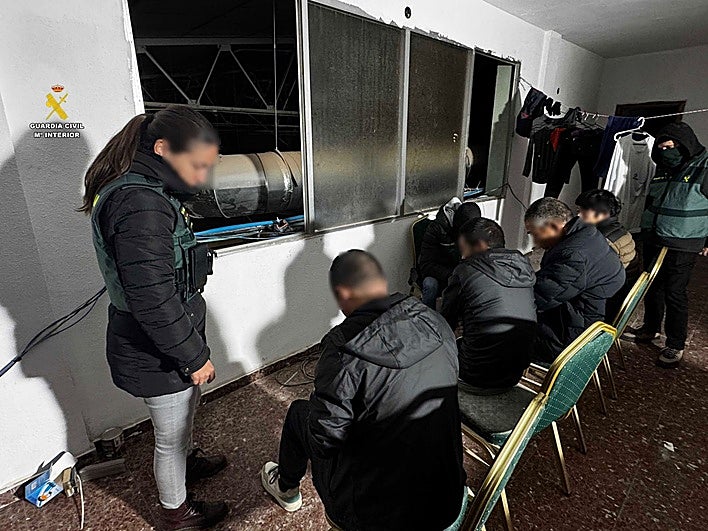Detenidos por explotar a seis trabajadores y obligarles a trabajar 14 horas al día en La Rioja