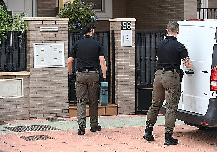 La UCO detecta que el expresidente de la Diputación de Almería habría pagado una hipoteca con dinero «de origen desconocido»