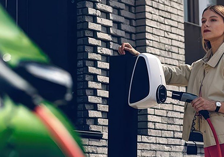 El precio del coche eléctrico se abarata por primera vez en Europa