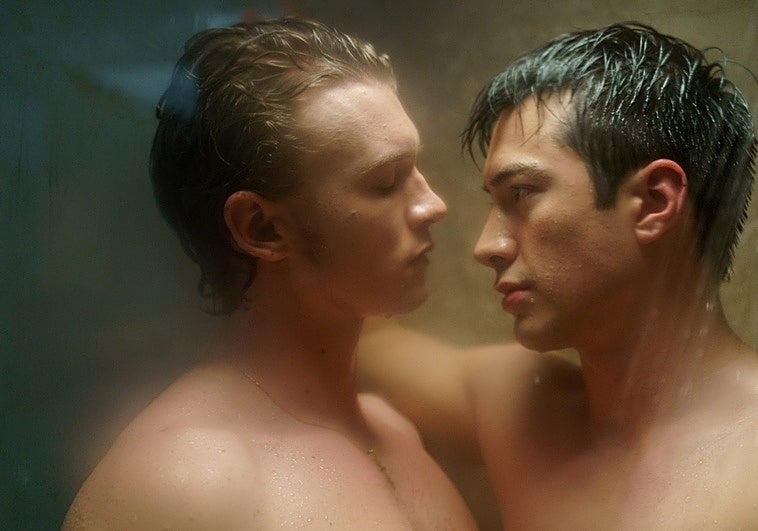 ¿Por qué a las mujeres les pone tanto el porno gay?