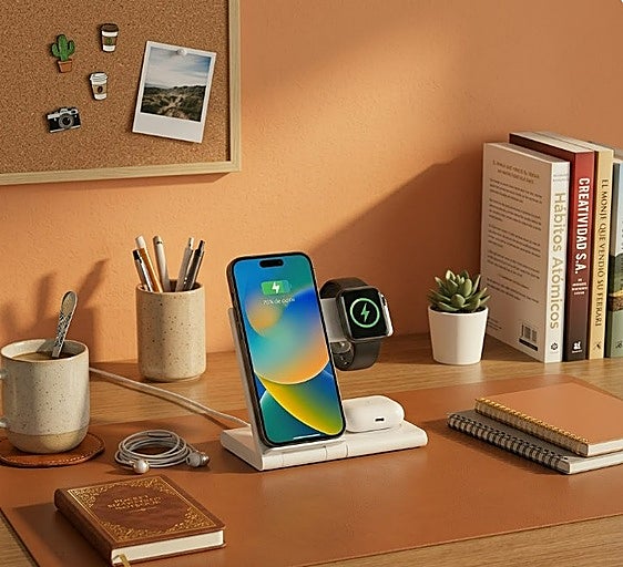 Se acabó el desorden de cargadores con estas estaciones de carga 3 en 1 para iPhone, Apple Watch y AirPods