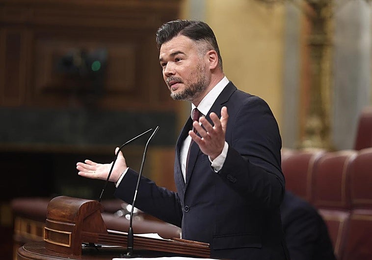 Rufián ensalza la «potra histórica» de Pedro Sánchez y arremete contra Junts