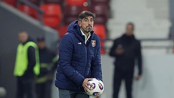 Veljko Paunovic: «Nacionalizaría a Cucurella o a Llorente»