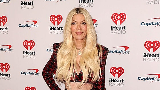 Tori Spelling sufre un accidente de tráfico con cuatro de sus cinco hijos
