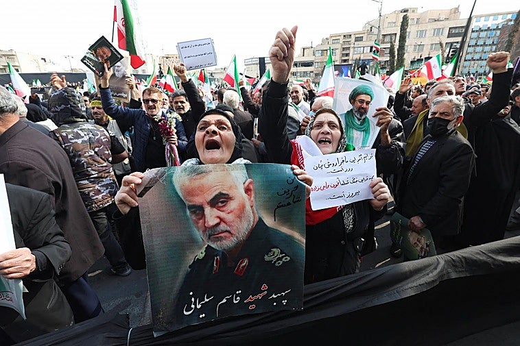 Detienen en Los Ángeles a dos familiares del general iraní Qassem Soleimani, asesinado en 2020