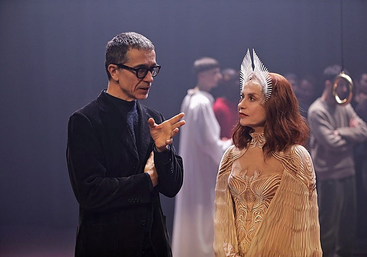 La actriz de 'La pianista', Isabelle Huppert, se asoma a la locura teatral en 'Bérénice'