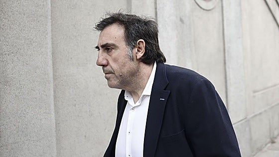 El hermano de Koldo reconoce haber recogido sobres con dinero en Ferraz