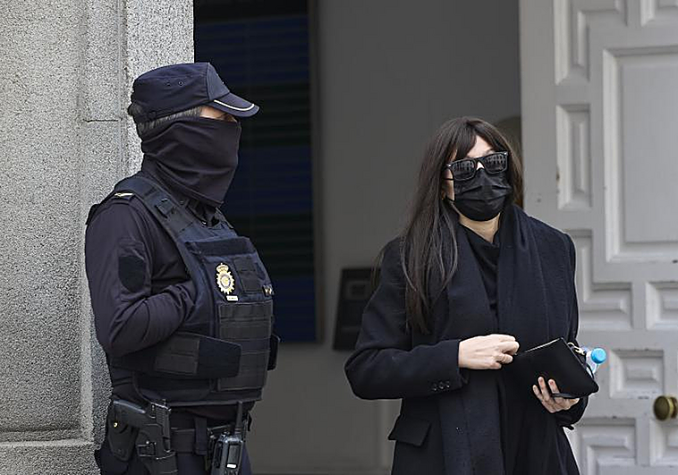 Un exalto cargo de Adif dice que Pardo de Vera le avisó de que «el ministro» la llamó porque estaban «molestando» a la exnovia de Ábalos