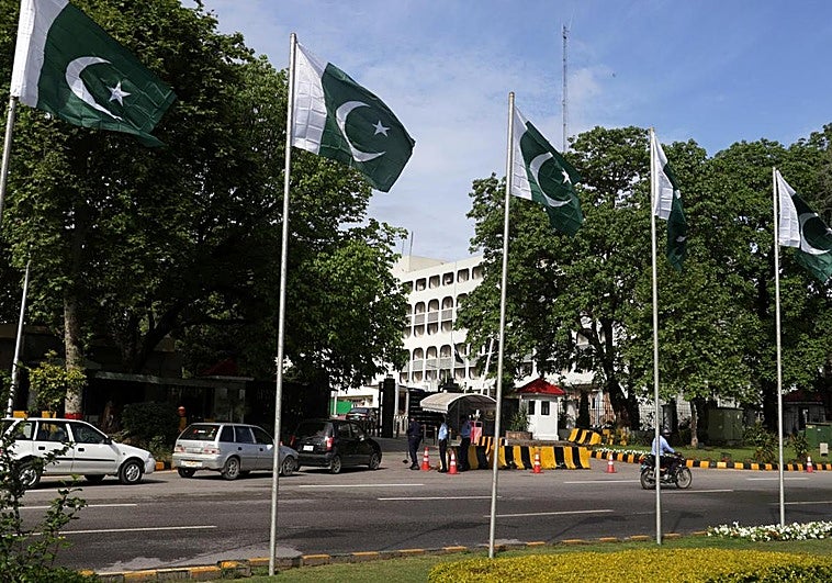 Netanyahu acepta negociar la paz con Líbano en vísperas de la reunión Irán-EE UU