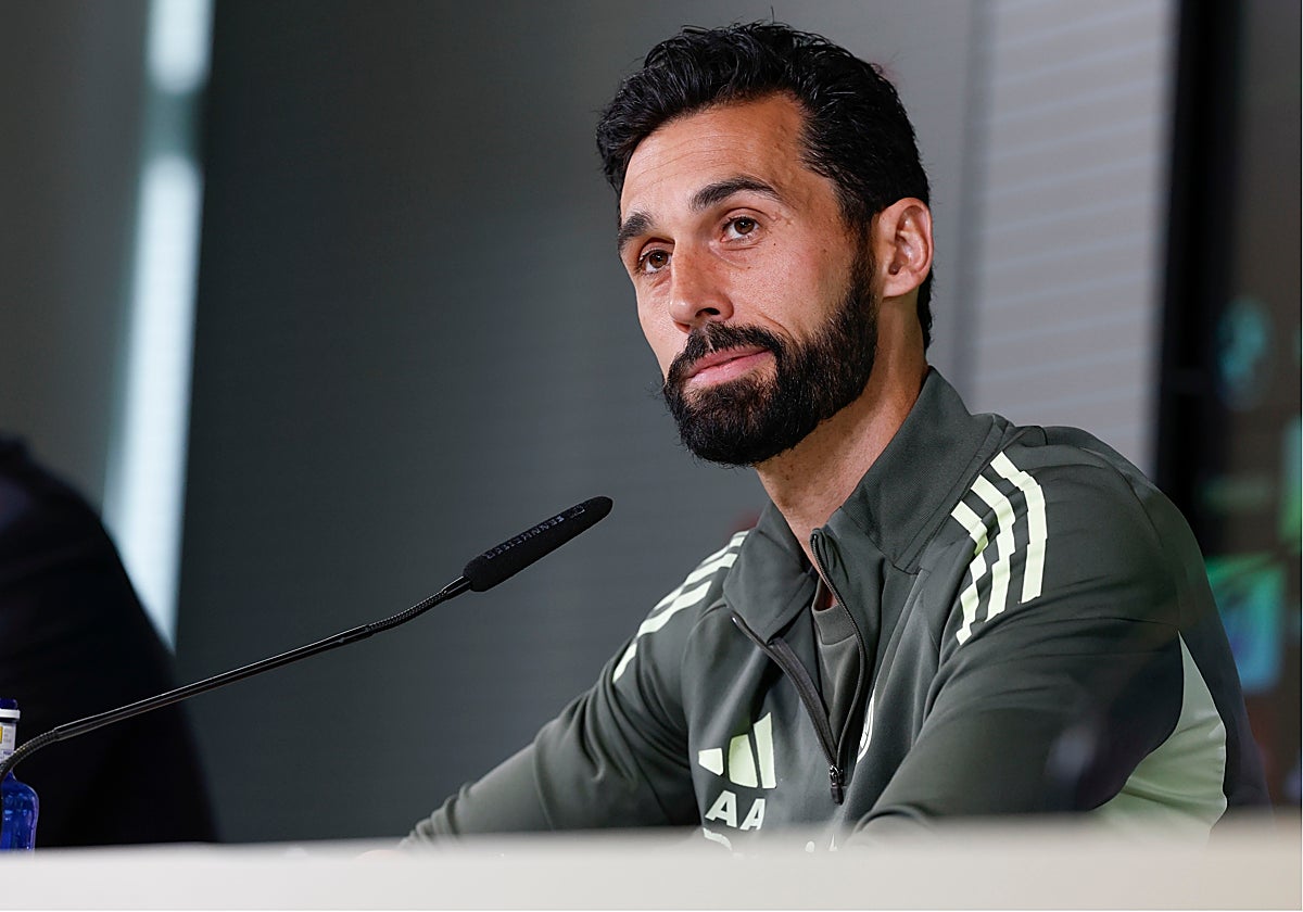 Arbeloa ısrar ediyor: “Her gün Real Madrid oyuncusu olmak isteyen oyuncular istiyorum”