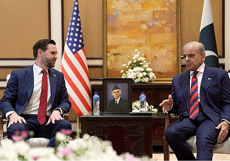 Irán y Estados Unidos se reúnen cara a cara en Islamabad para acordar el final de la guerra