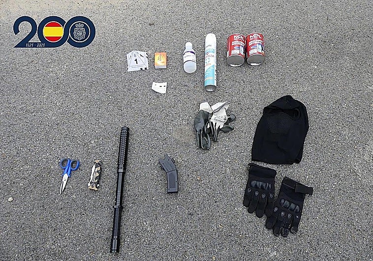 Detenido en Murcia por amenzar a sus excompañeros de trabajo con un táser tras ser despedido