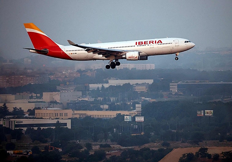 Iberia suspenderá en junio sus vuelos a Cuba por la falta de combustible en la isla