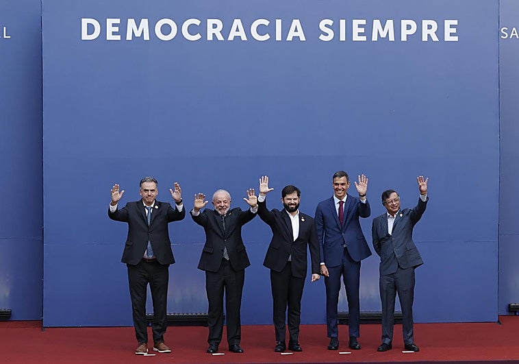 Sánchez convierte Barcelona en escenario de su apuesta por liderar la izquierda mundial frente al 'trumpismo'