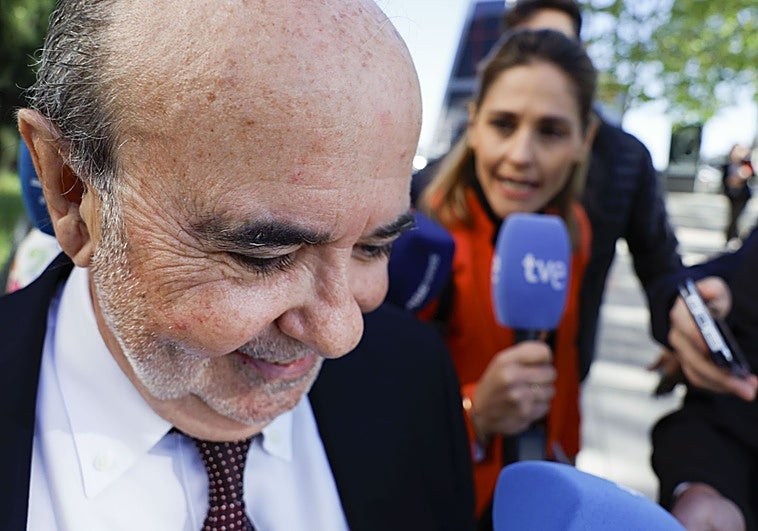 Zarrías admite que pagó 16.000 euros a Leire Díez para que investigara si Villarejo estaba detrás del 'caso ERE'