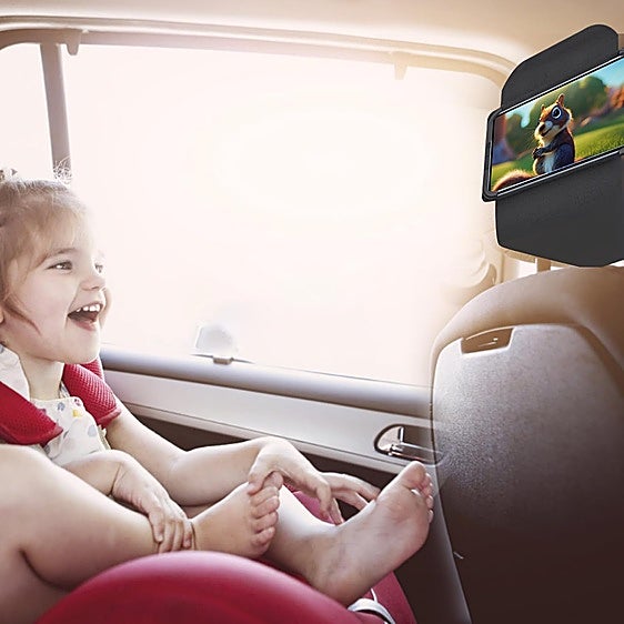 Estos soportes para tablet en el coche son ideales si quieres viajes tranquilos con niños