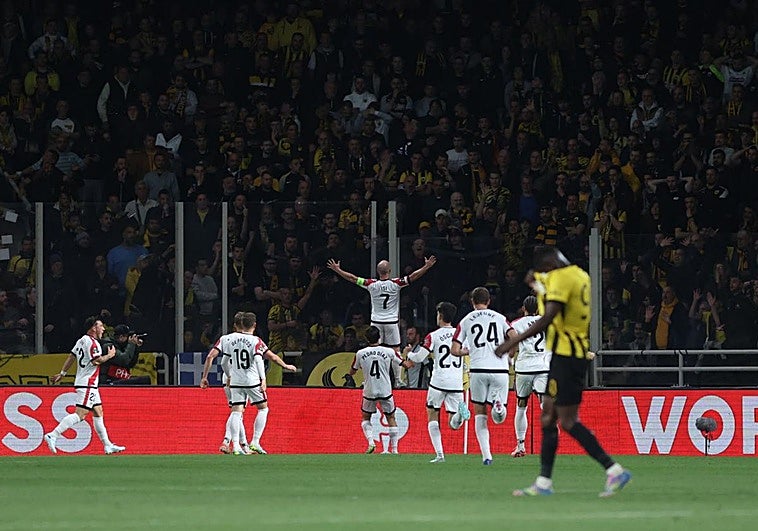 Isi Palazón mantiene con vida la quinta plaza de Champions