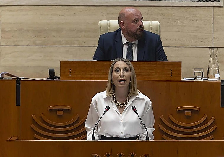 Guardiola defiende la legalidad del pacto con Vox: «Mi Gobierno jamás va a incumplir la ley»