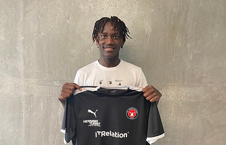 Alamara Djabi, futbolista del Midtjylland danés, sale del coma y se encuentra «estable» tras ser apuñalado