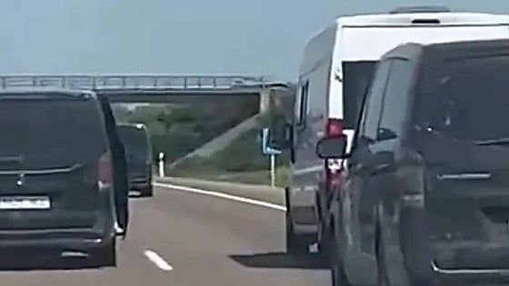Detenido un seguidor de la Real Sociedad relacionado con el acoso en carretera a una furgoneta del Atlético