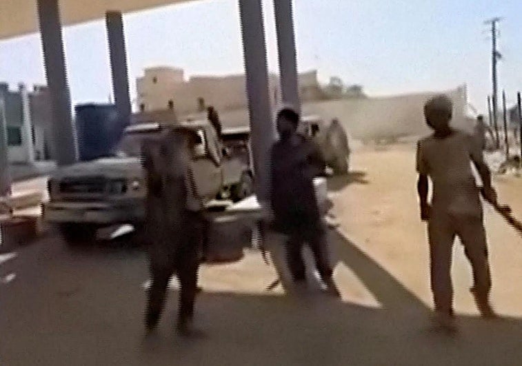 Yijadistas y tuaregs desafían a la junta golpista que gobierna Malí con ataques en varios puntos del país